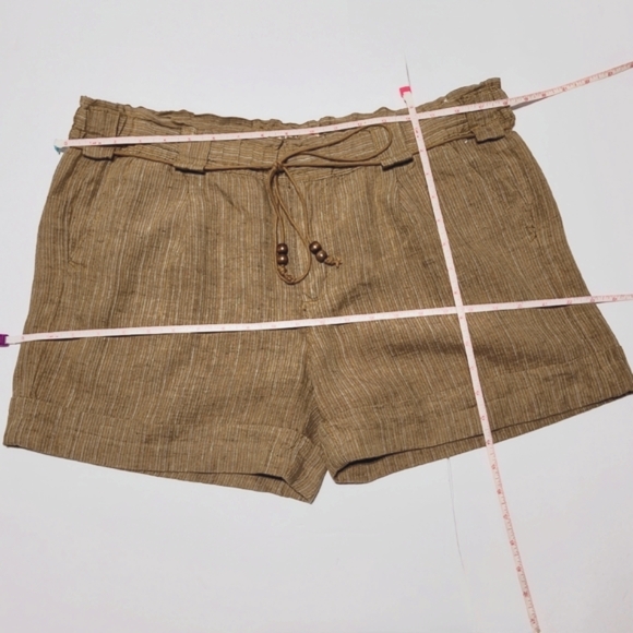 Old Navy Brown Weave Linen Low Rise Shorts (L) - Picture 7 of 8